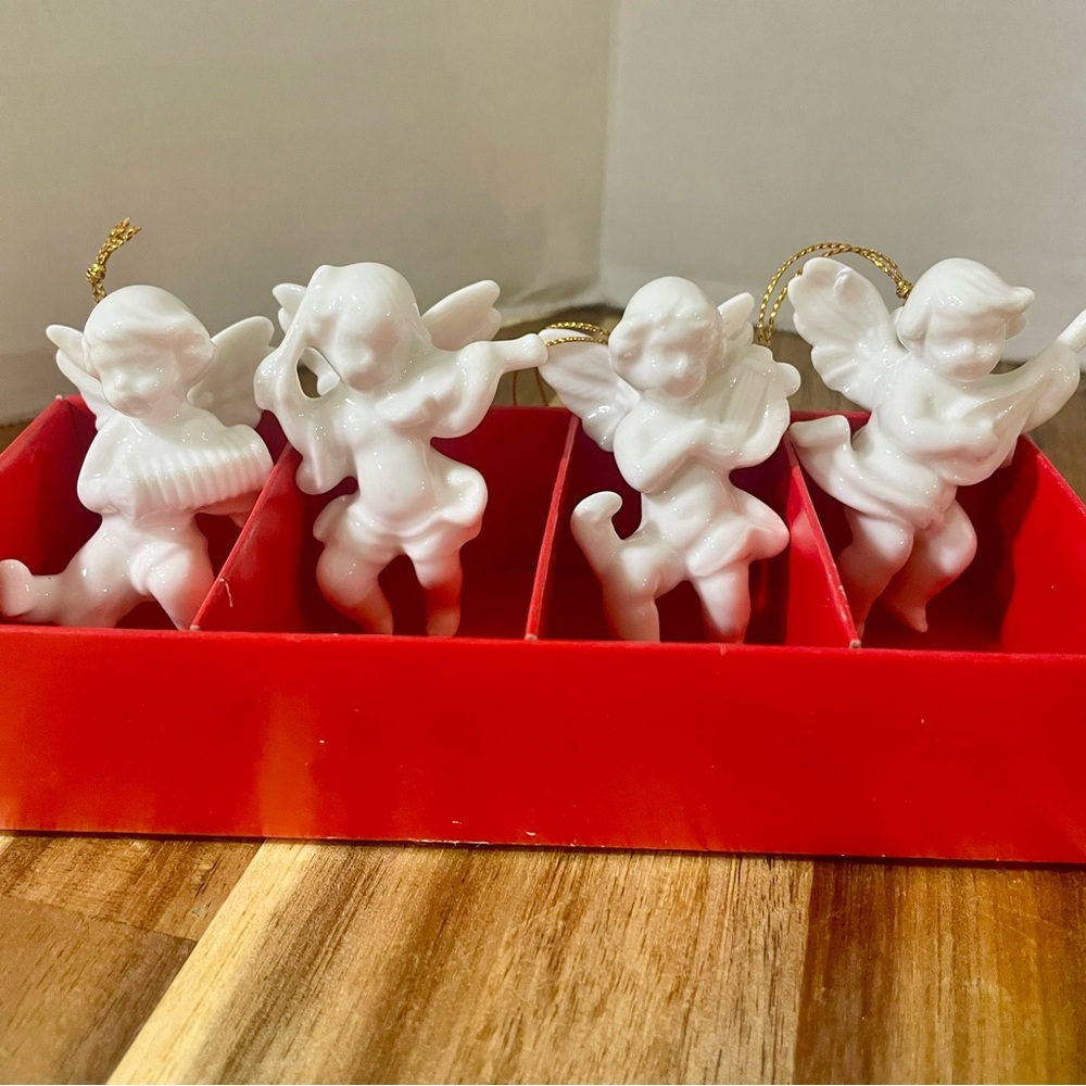 Vintage Gorham Christmas Cherubs Pure White Glazed Porcelain Musical Instruments